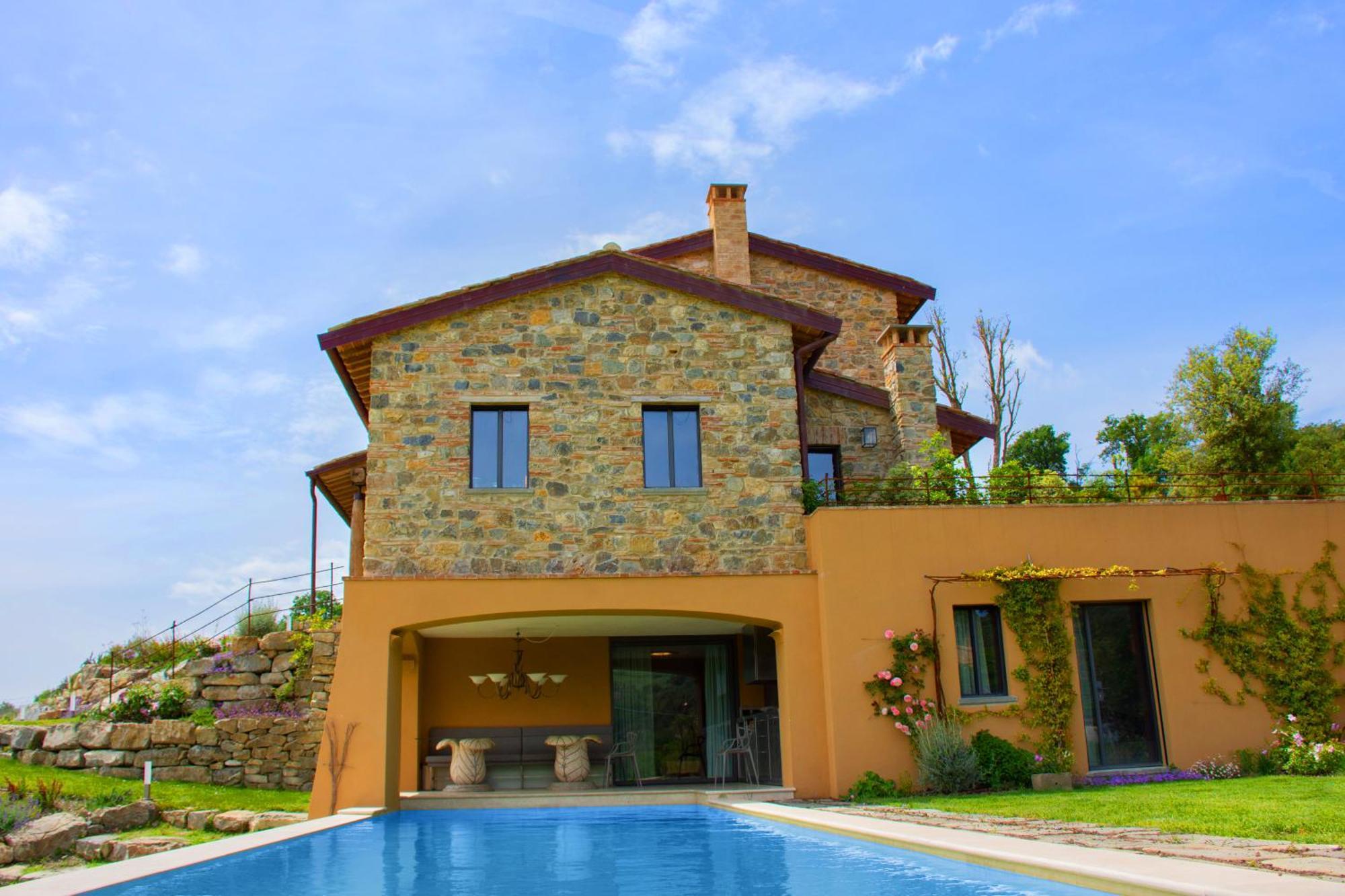 Villa Privata Con Piscina A Riparbella คาสเตลลินา มาริตติมา ภายนอก รูปภาพ